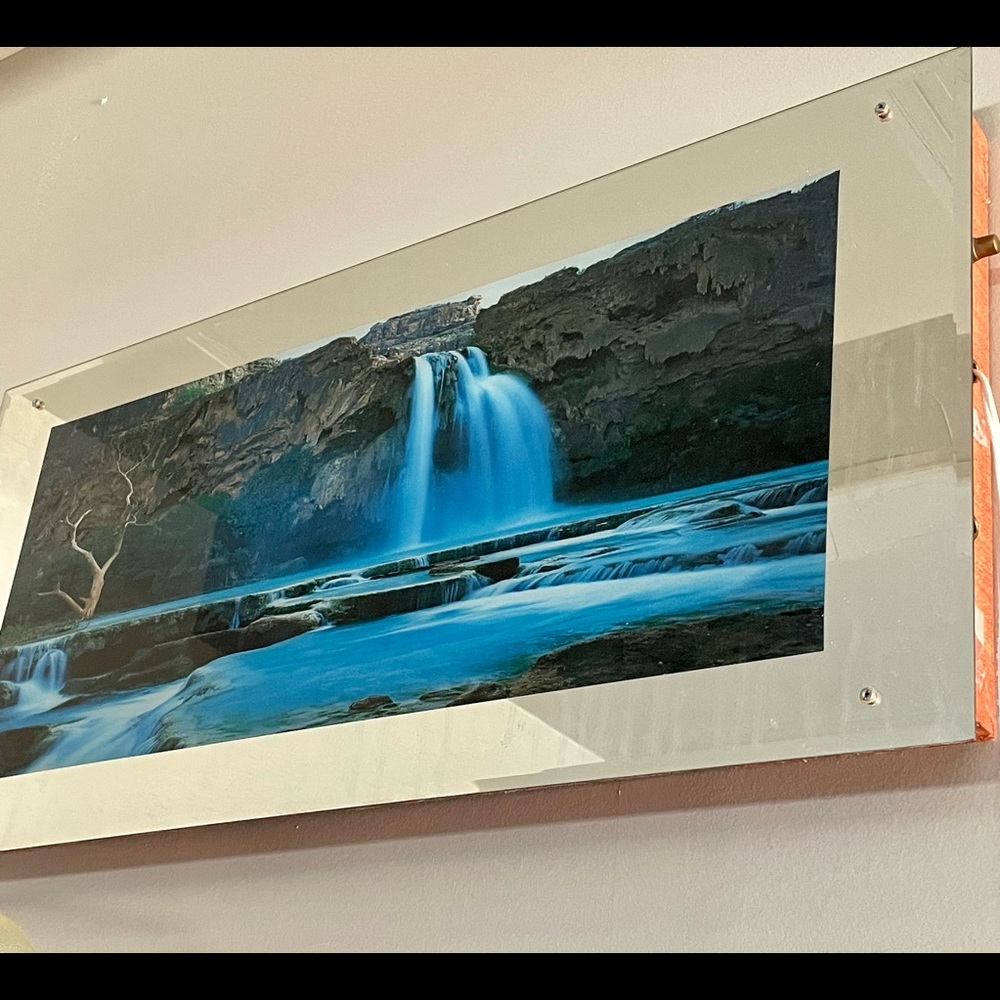 Photo with lights and sounds with water fall